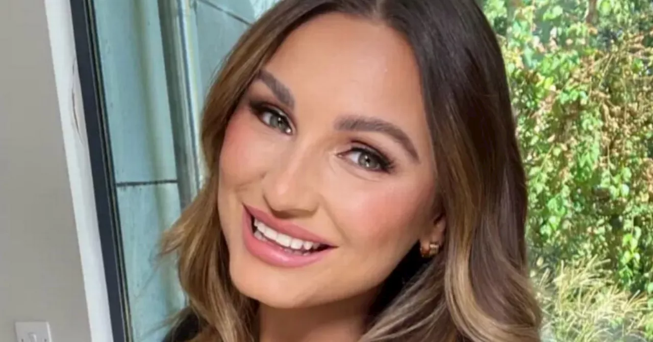 Fans wowed by Sam Faiers as she poses in skimpy swimwear in Dubai