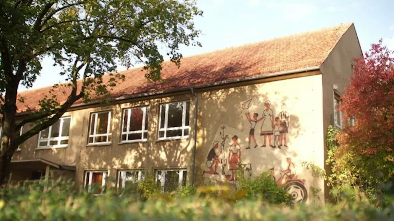 Wie ein Dorf sich mit einer neuen Schule gegen das Schrumpfen wehren will