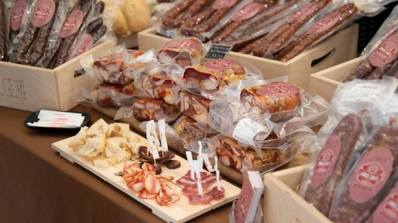 A Roma la grande mostra mercato sui salumi che raccoglie i migliori norcini d’Italia