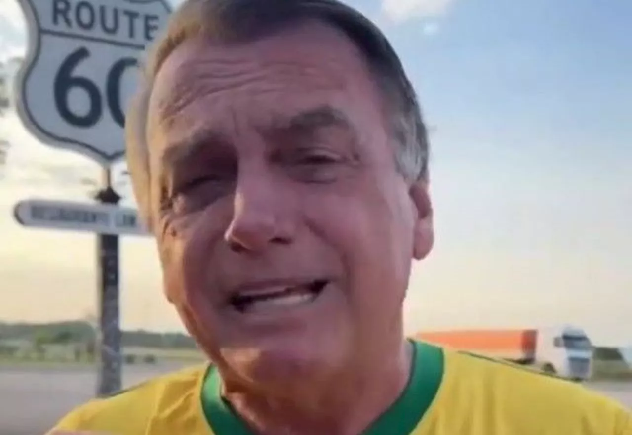 Bolsonaro acompanha votação em Goiânia, nega racha na direita e critica Moraes: