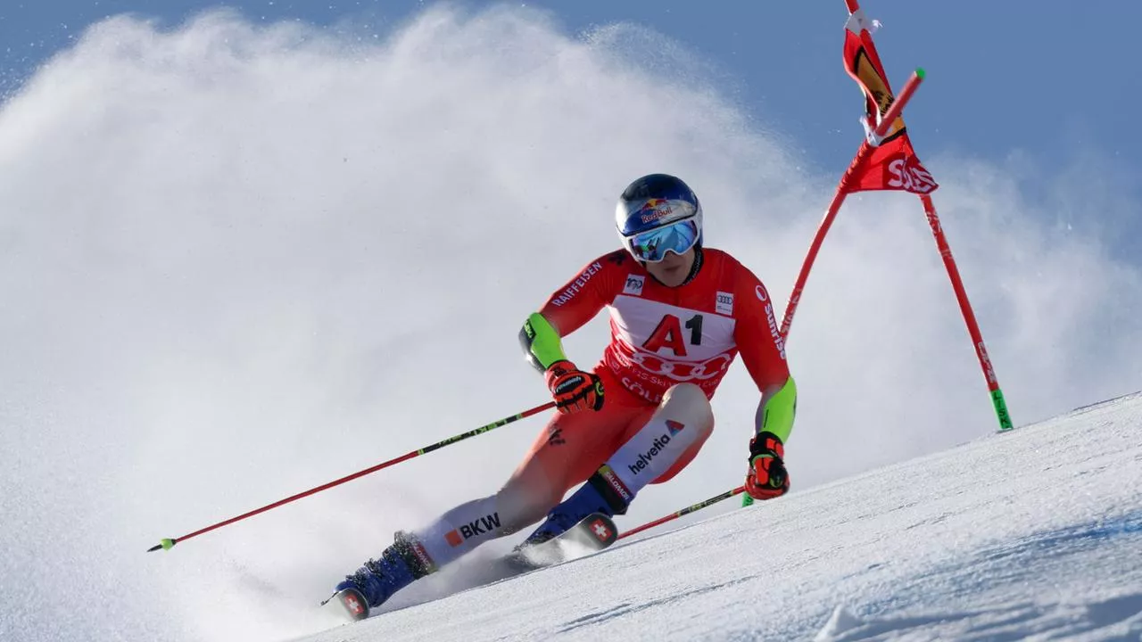 Topfavorit Odermatt raus, Hirscher gelingt Comeback