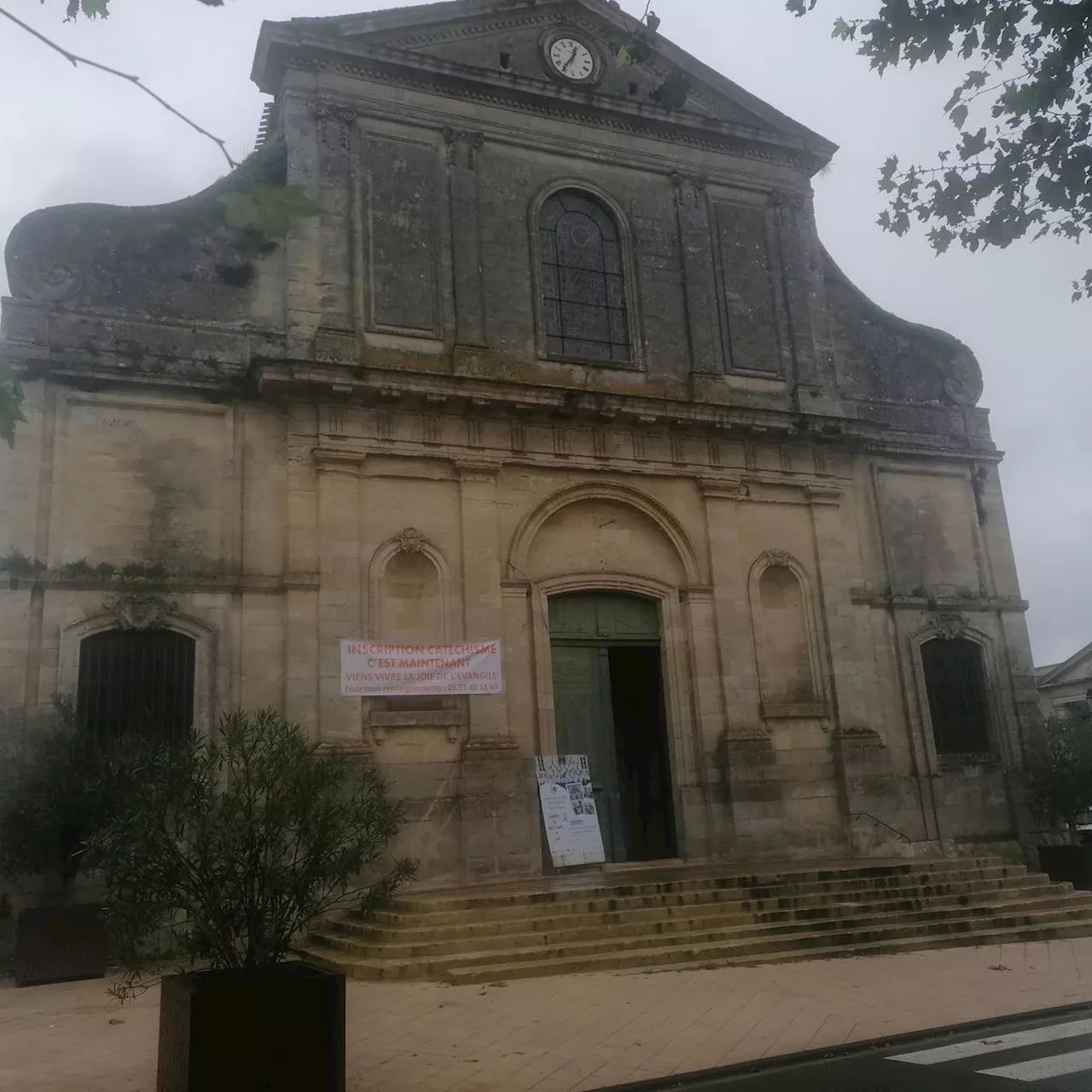 « Quelle tristesse de voir ce lieu de culte dans cet état » : à Castillon-la-Bataille, l’église Saint-Symphorien a besoin d’importants travaux