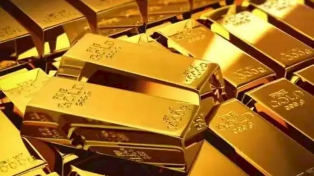 Gold Price Today: ഒരു പവൻ സ്വർണത്തിന് എത്ര? വിലയിൽ മാറ്റമില്ലാതെ റെക്കോർഡിൽ തുടർന്ന് സ്വർണം