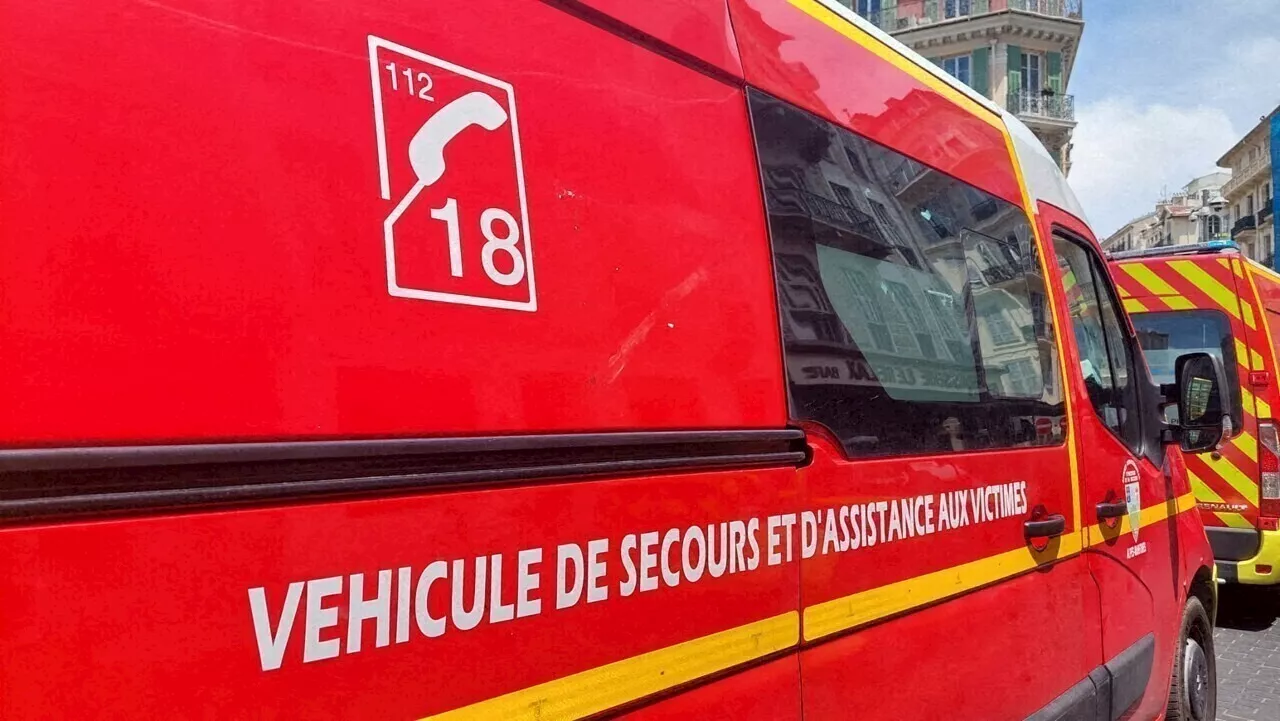 Après une collision avec un automobiliste près de Rouen, un motard transporté à l'hôpital