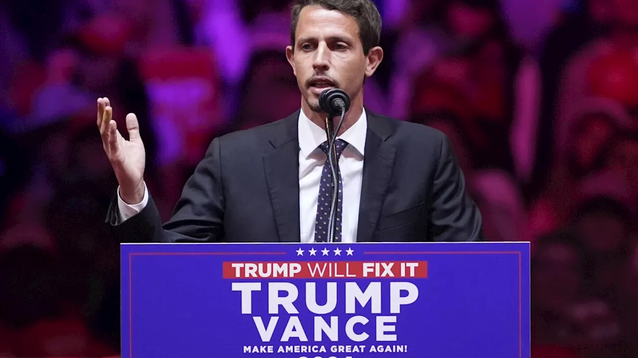 Who is Tony Hinchcliffe, who insulted Puerto Rico?