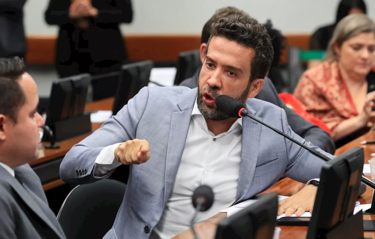 PGR vê indícios de ‘rachadinha’ em gabinete de Janones, mas propõe acordo para encerrar o caso