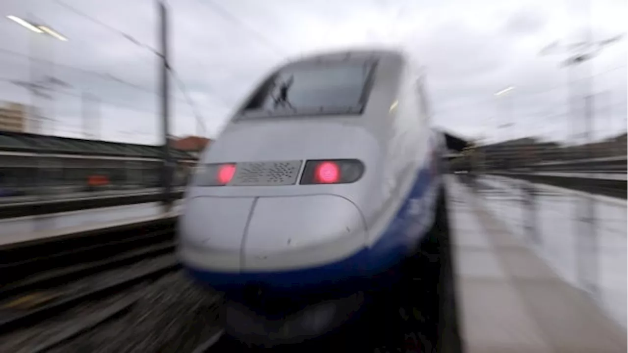 Federal government going ahead with high-speed rail between Quebec City and Toronto