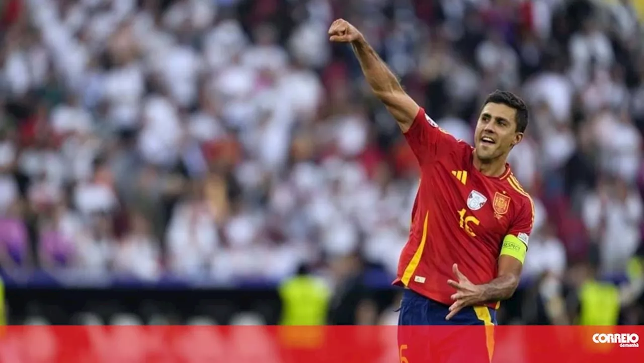 Rodri é o vencedor da Bola de Ouro 2024