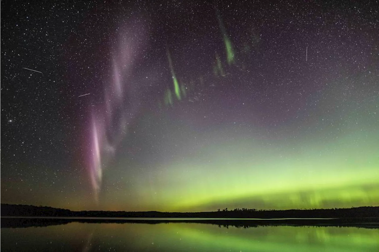 Nasa publica foto de raro Steve rosa no céu da França; veja o fenômeno