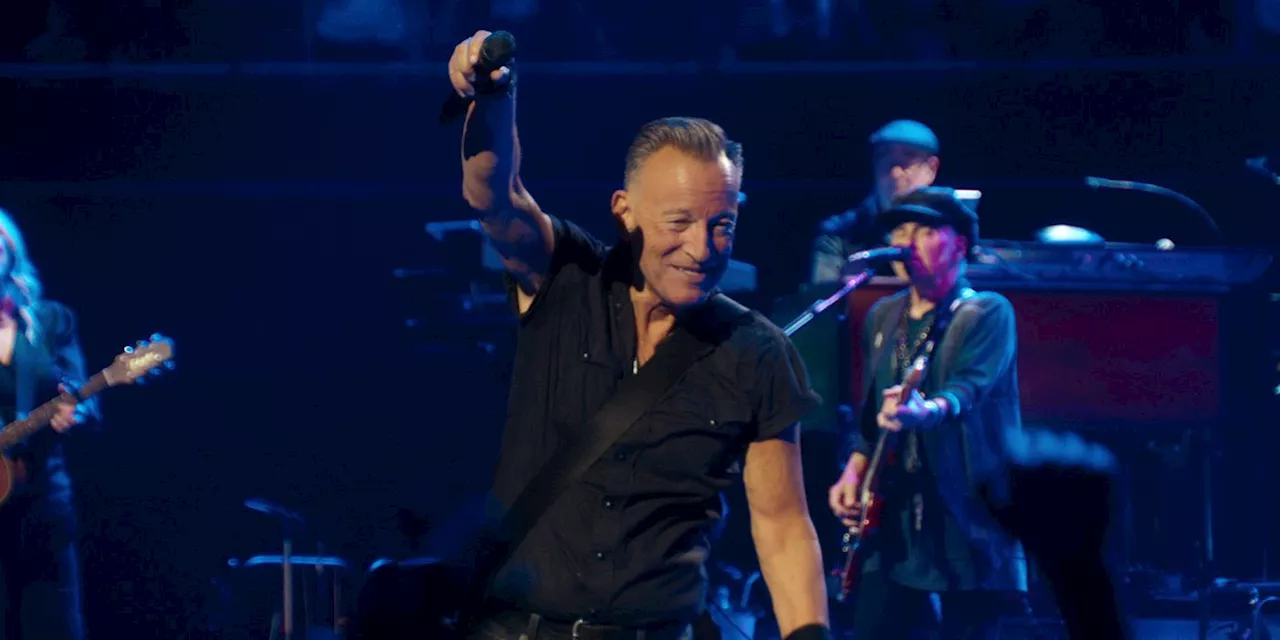 Jeremy Allen White Transforms into Bruce Springsteen in First Look at New Biopic