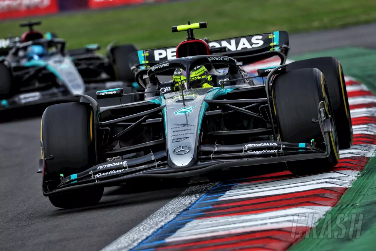 Lewis Hamilton blames front wing misjudgement for “really bad” opening stint