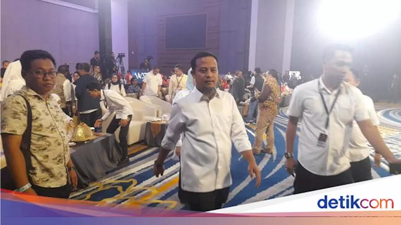 Andi Sudirman Tiba di Arena Debat Pilgub Sulsel Pakai Kemeja Putih