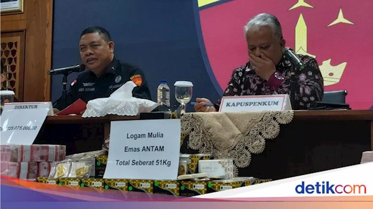 Menaksir Harga 51 Kg Emas Eks Pejabat MA yang Disita Kejagung