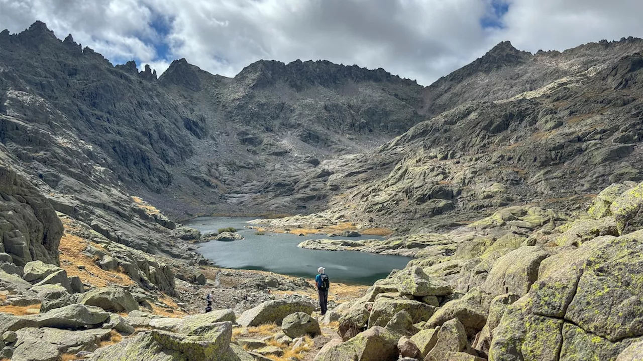 Planes de otoño en la Sierra de Gredos: senderismo, astroturismo y spa