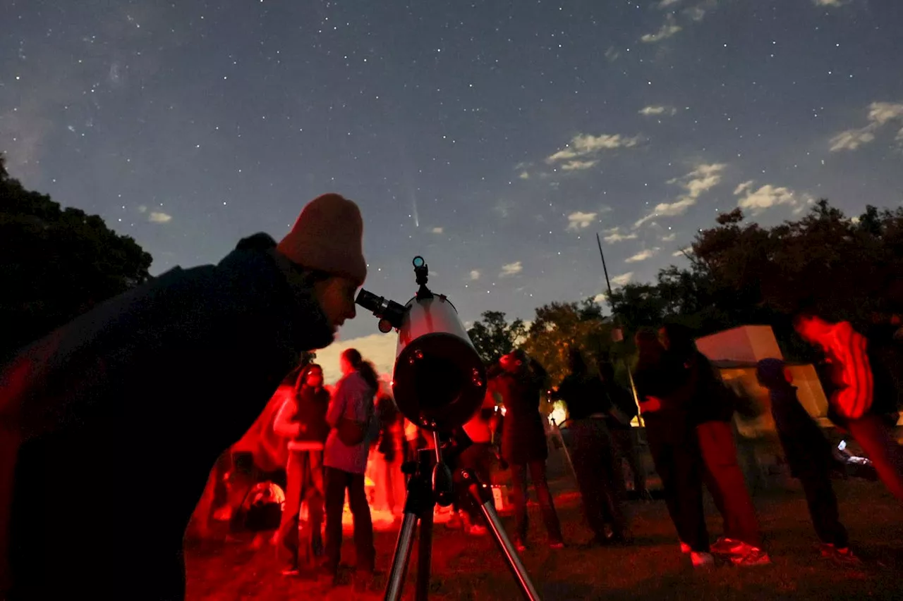 Comet Tracker Tonight: How See It In The Milky Way On Monday