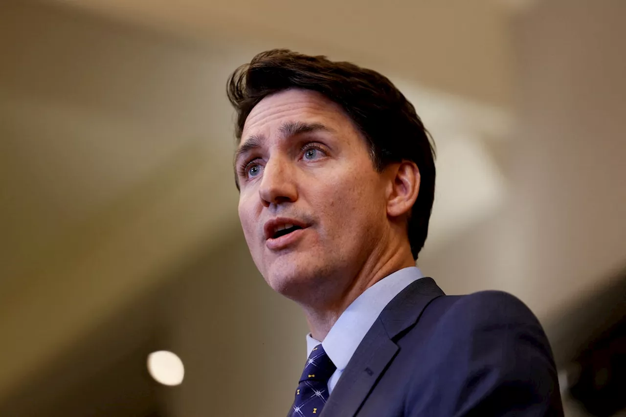 ‘Nobody wants to blow up the party’: Trudeau staying, despite resignation calls