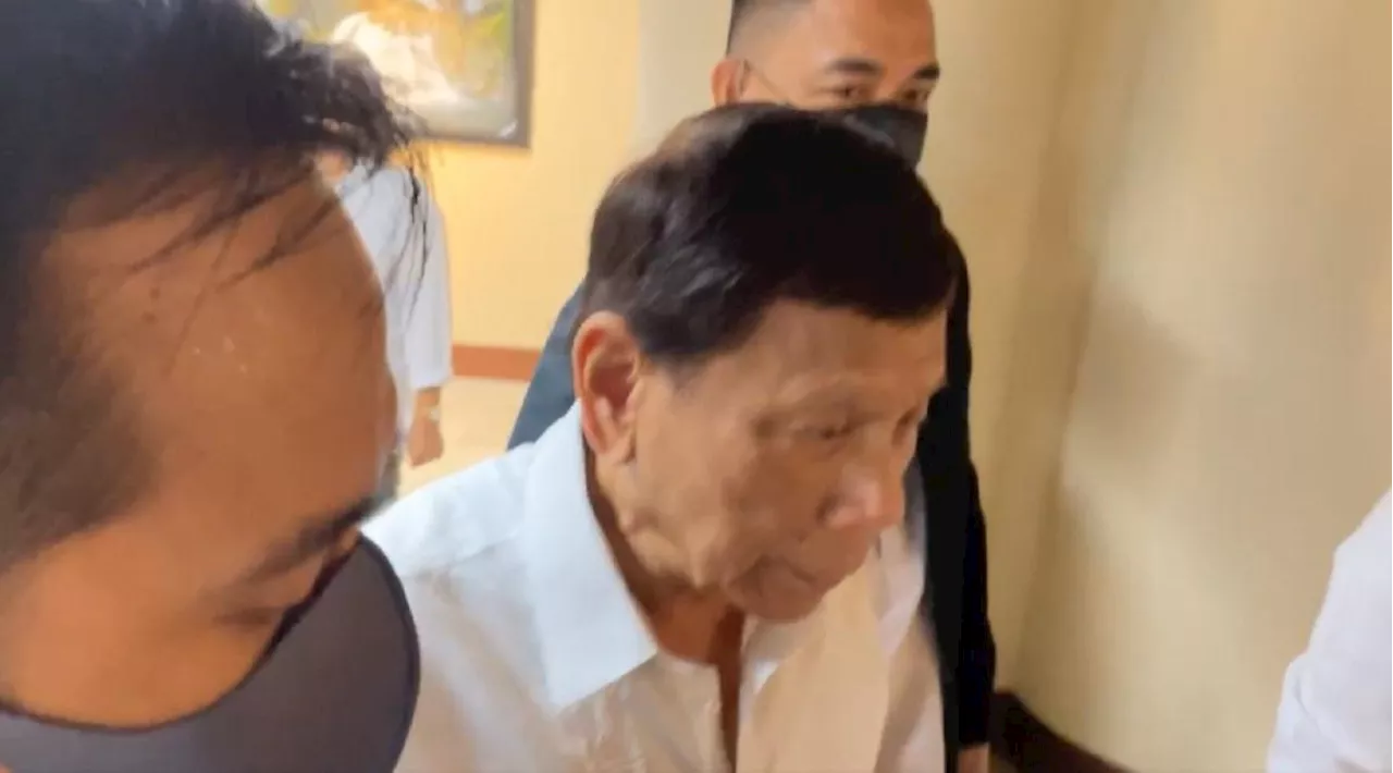 WATCH: Rodrigo Duterte arrives at Senate for drug war probe