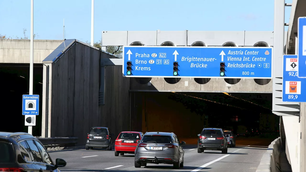  Nächtliche Sperren der A22 beim Kaisermühlentunnel