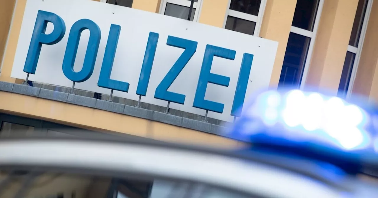 Zwei Männer sollen eine Frau in Wohnung in Rattenberg überfallen haben