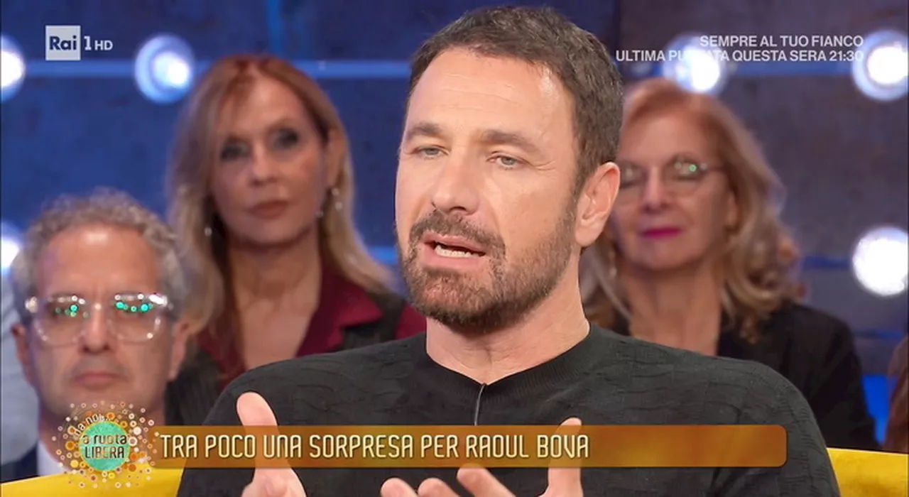 Raoul Bova si racconta: «Don Massimo è stata una guida spirituale fondamentale»