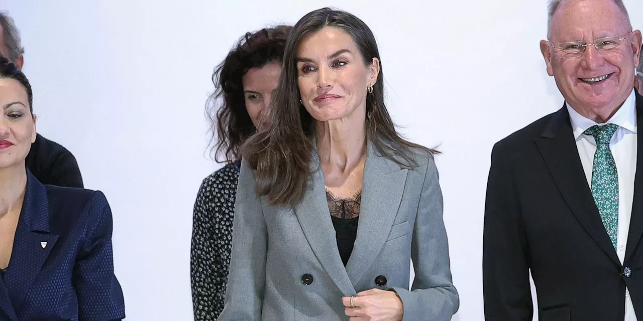 Queen Letizia Wore the Sensible Fall Shoe That’s Spiking in Google Searches