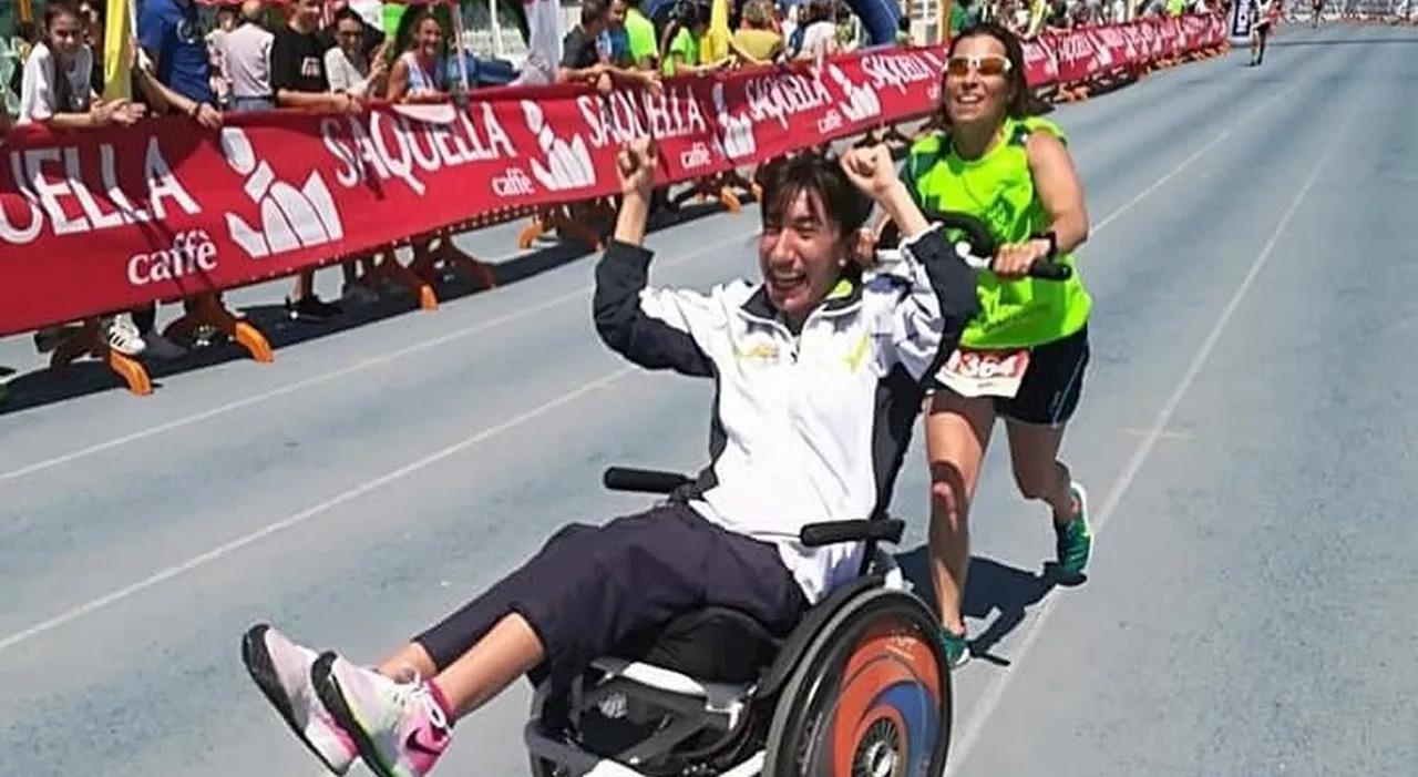 Carrozzina da corsa per atleta disabile, al via la raccolta fondi per Roberta Pagliuca: «Il mio sogno è la mar