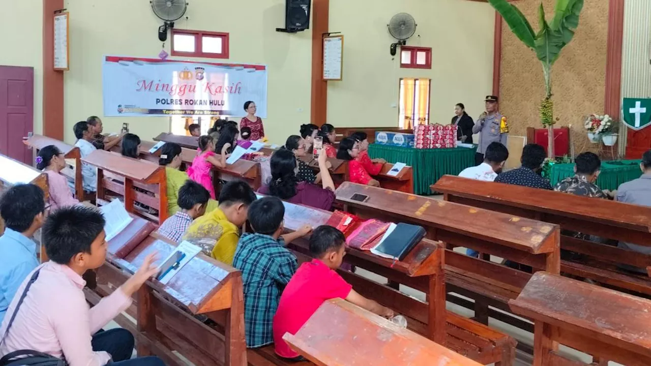 Minggu Kasih, Polisi Ajak Jemaat Gereja Rokan Hulu Jaga Kedamaian Pesta Demokrasi