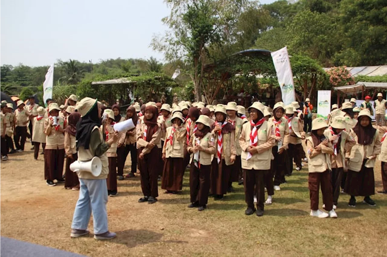 Rayakan Hari Sumpah Pemuda, Sinar Mas Land Dorong Generasi Muda Peduli Lingkungan melalui Green Camp 2024