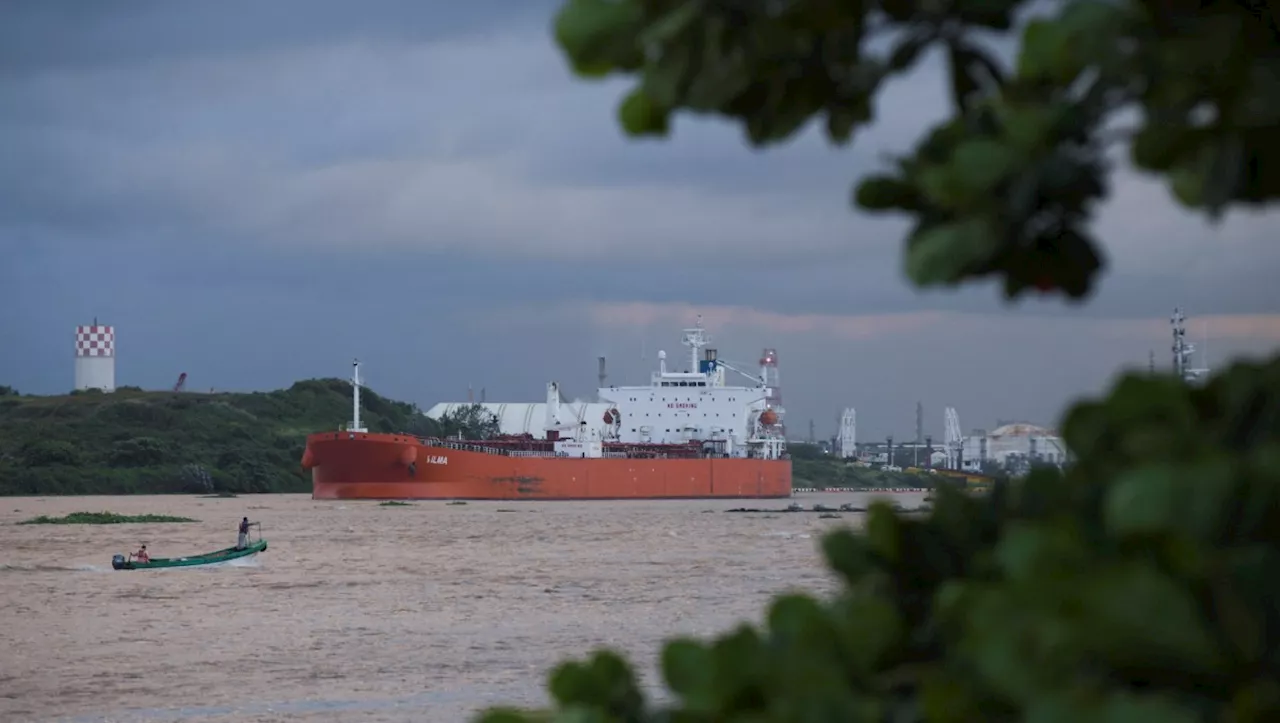 Cargamento de petróleo procedente de México va hacia Cuba en plena crisis eléctrica