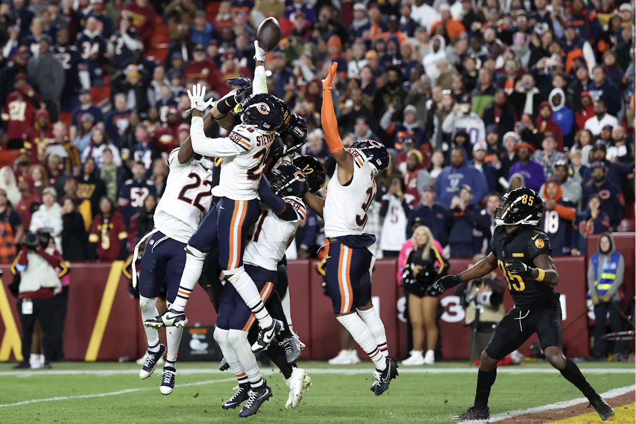 Bears WR DJ Moore Reacts to Controversial Play-Call, Failed Hail Mary Coverage Vs Commanders