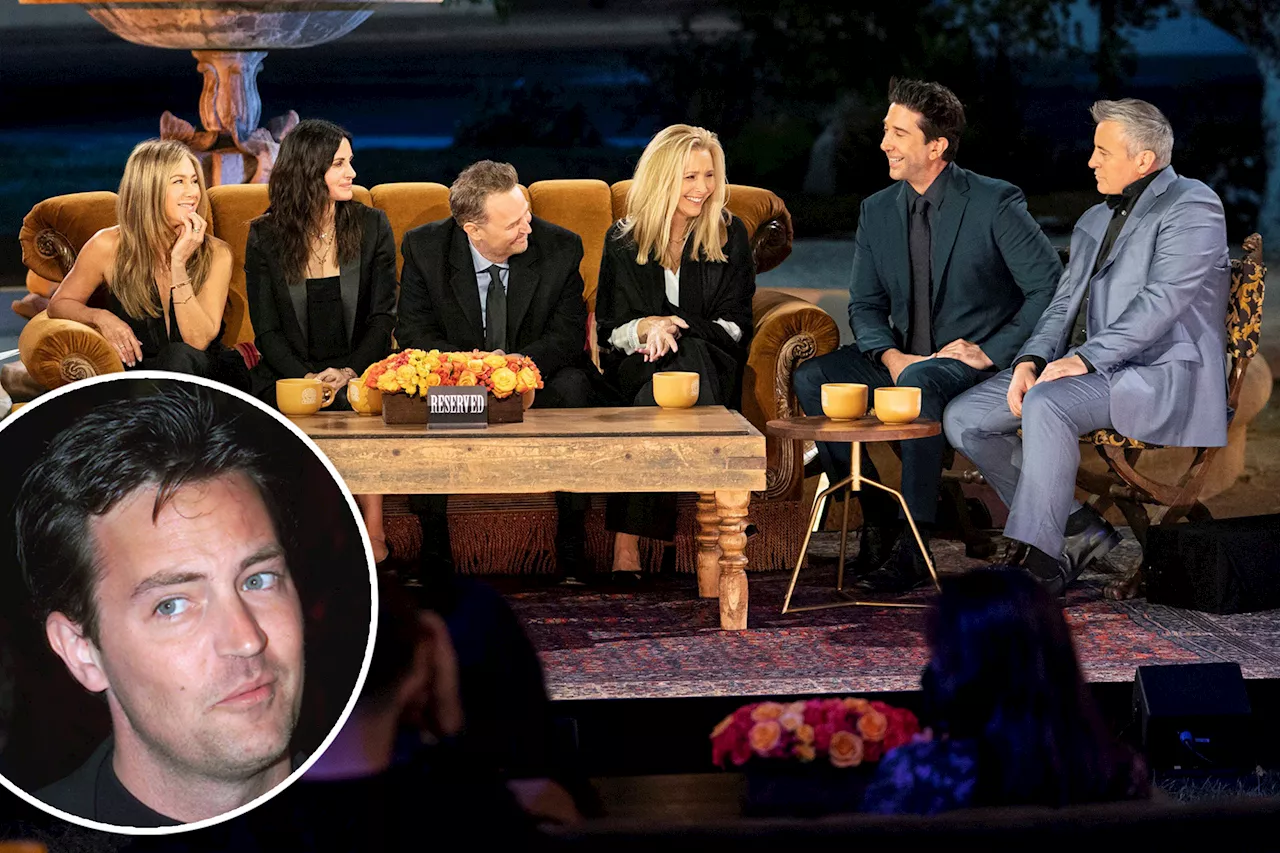  Matthew Perry was 'giggling between takes' of the 2021 'Friends' reunion: 'Being his usually silly self'
