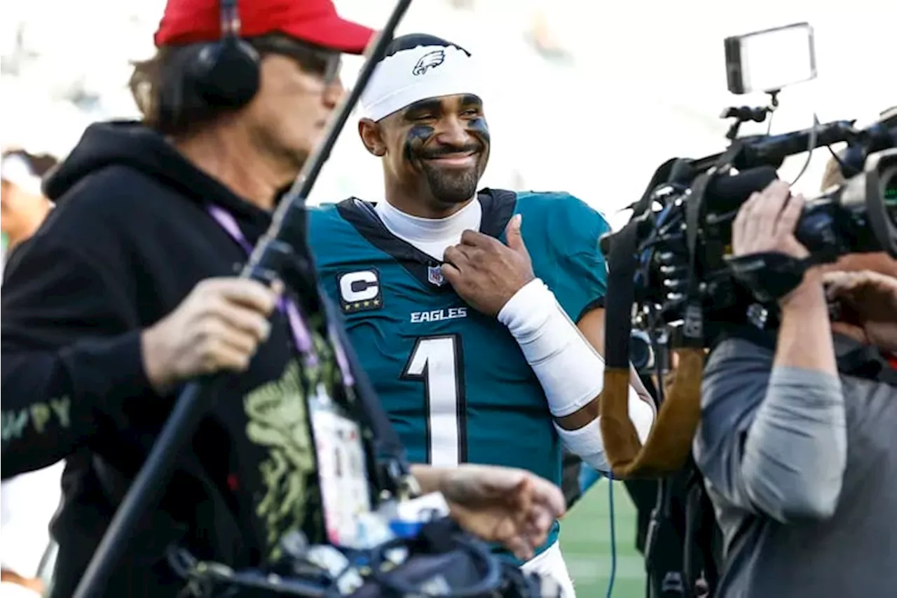 Eagles news: Jalen Hurts impressed; Cowboys defender melts down to reporter after loss; injury updates