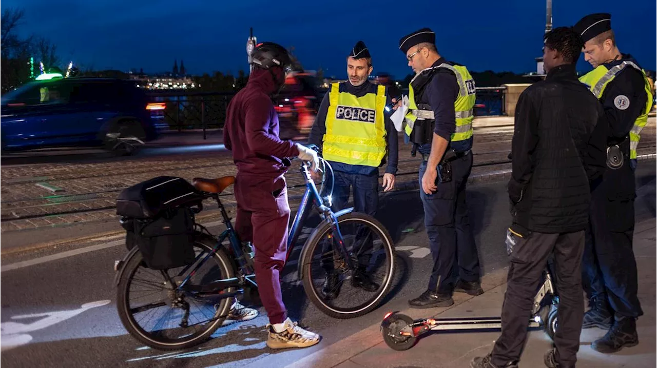 Éclairage des vélos et des trottinettes à Bordeaux : de nouvelles opérations de contrôle et de sensibilisation avant l’hiver