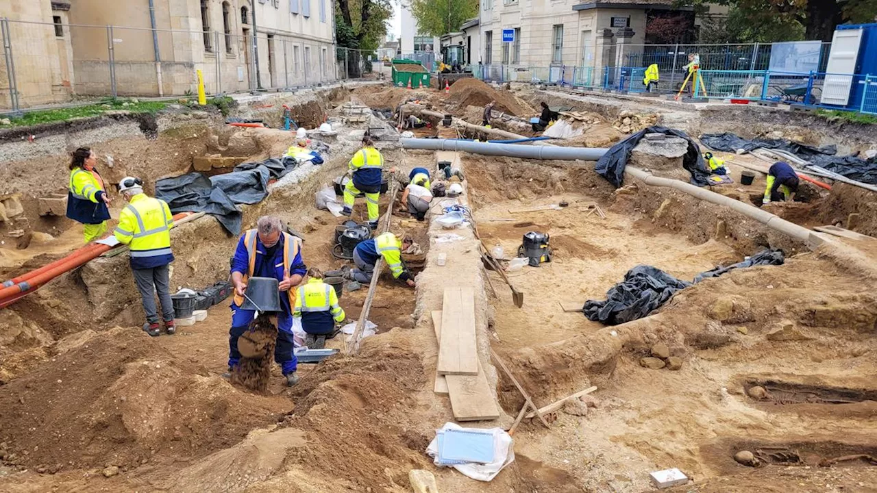 En 2022, 660 sépultures découvertes dans le centre-ville de Saint-Médard-en-Jalles, près de Bordeaux