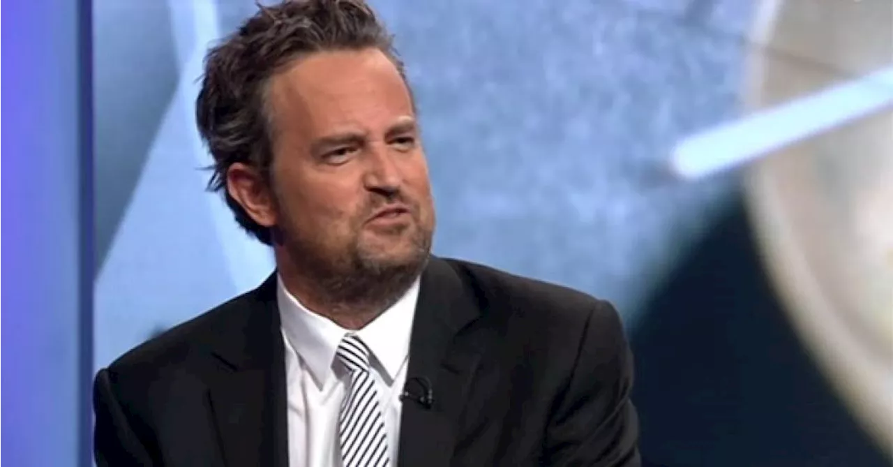 Morte de Matthew Perry completa 1 ano: como está investigação de suspeitos