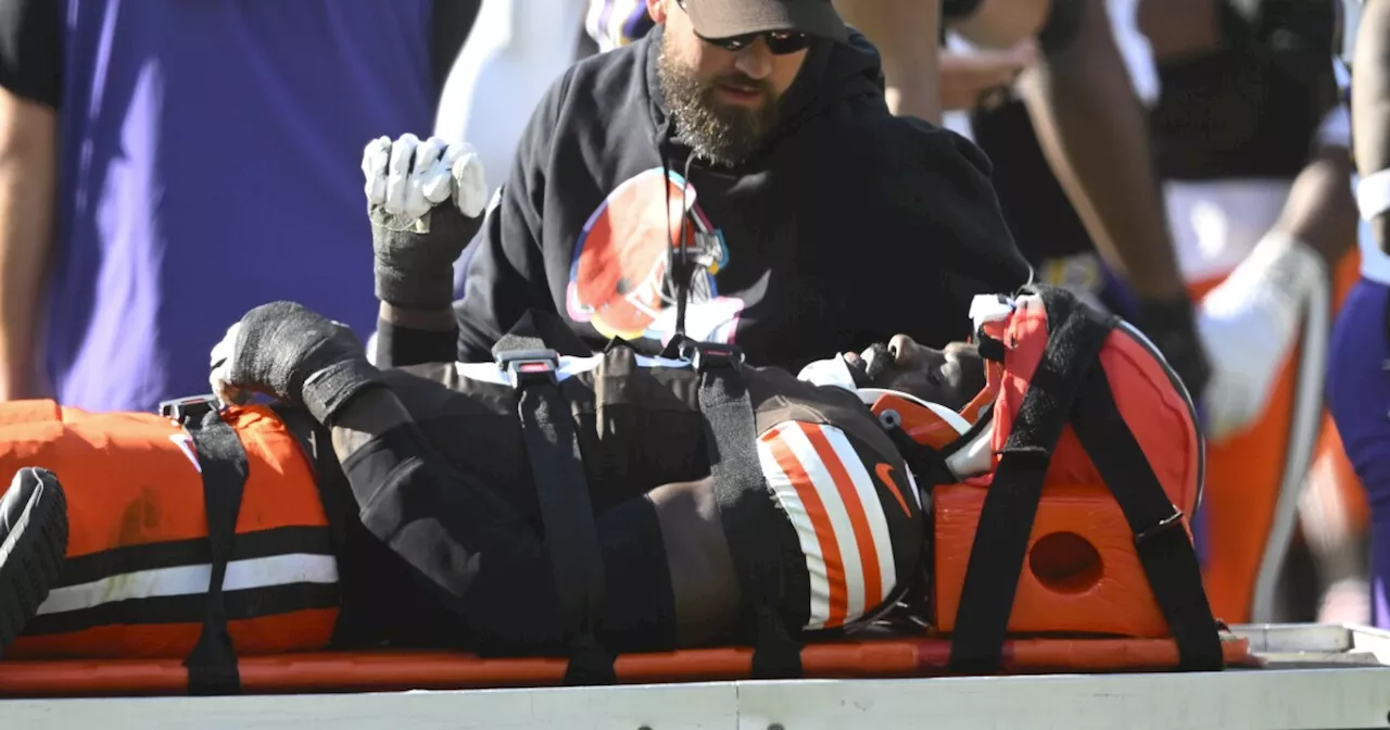 Browns LB Jeremiah Owusu-Koramoah to remain in hospital overnight after neck injury in game against Ravens