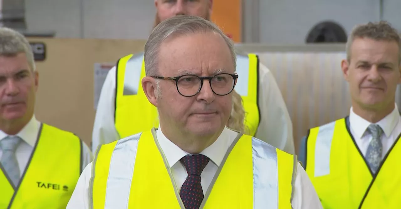 'It was all declared': Prime Minister Anthony Albanese hits back at Qantas upgrade report