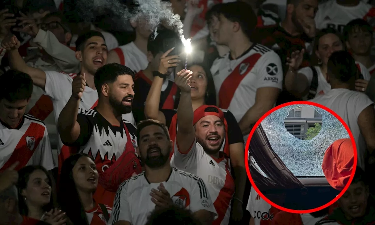 Hinchas de River Plate atacan bus de seguidores de Atlético Mineiro en Buenos Aires