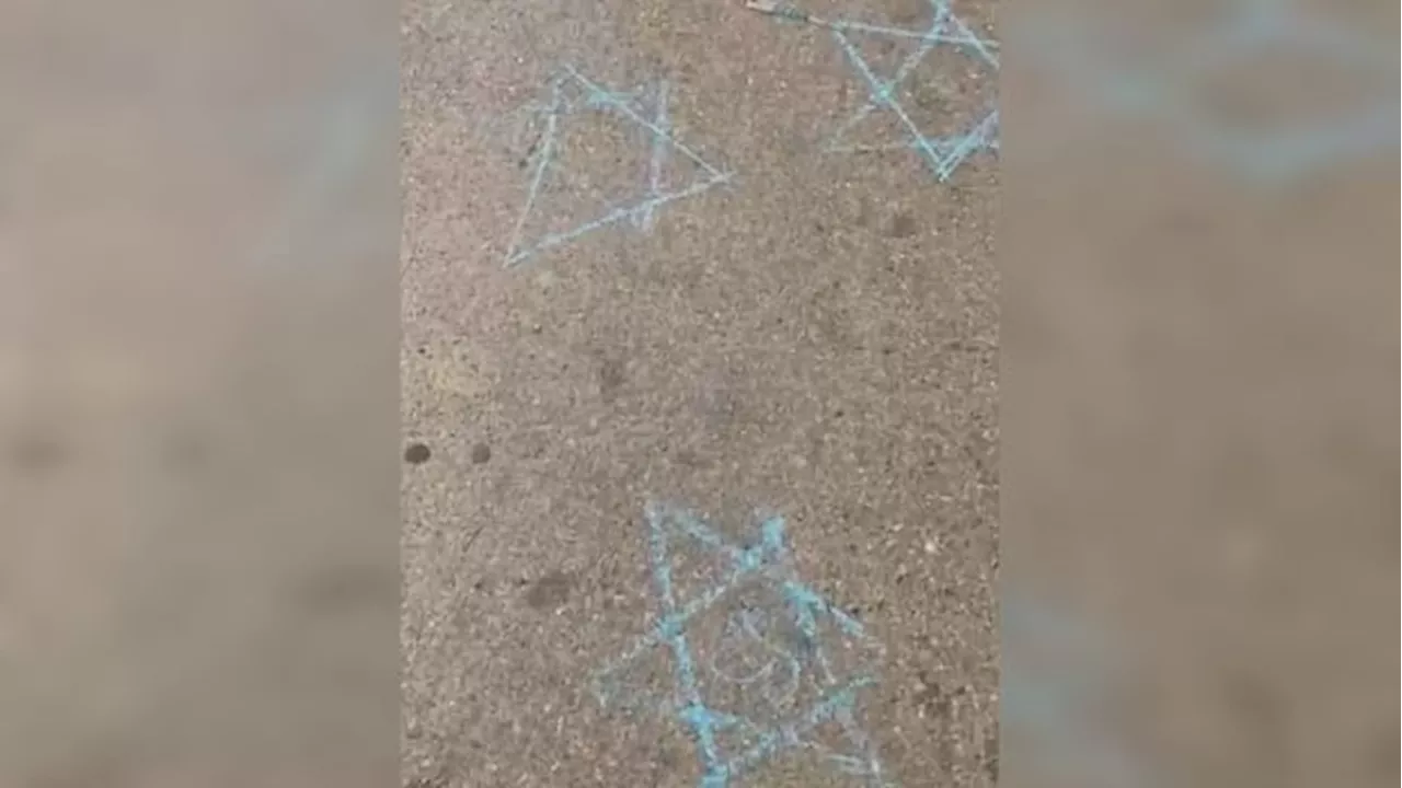 Stars of David drawn in front of Palestinian-owned store a hate crime, Food Fare owner says