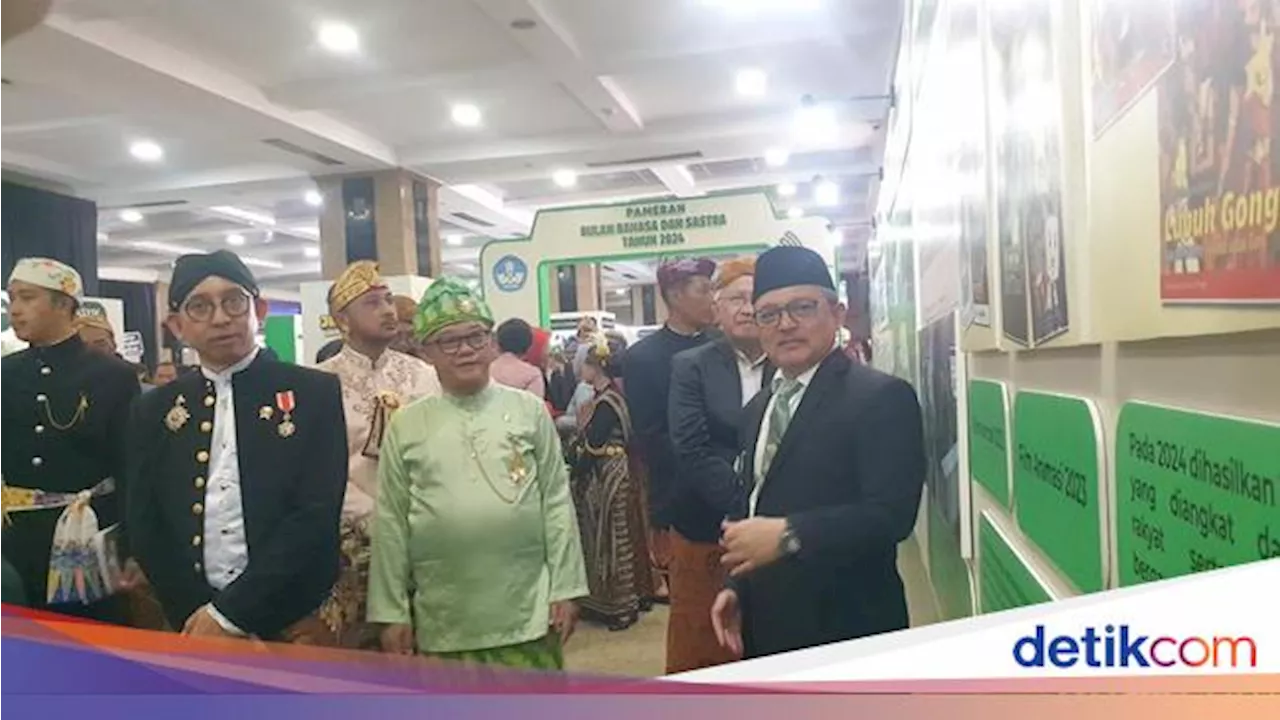 Pameran-Penghargaan di Peringatan Bulan Bahasa dan Sastra 2024