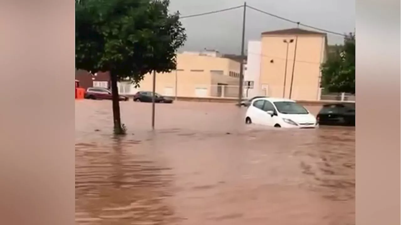 Espagne : le sud et l'est du pays sous les eaux, des personnes portées disparues