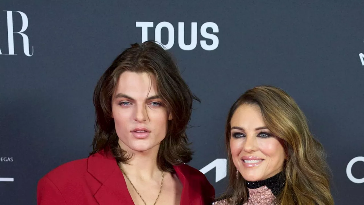 Elizabeth und Damian Hurley: Mutter-Sohn-Duo beweist Stil