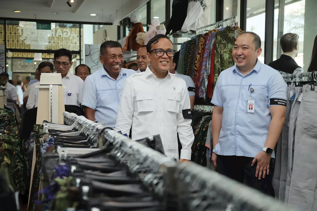 Tangis Buruh Sritex Pecah Seusai Wamenaker Immanuel Ebenezer Memastikan Tidak Ada PHK