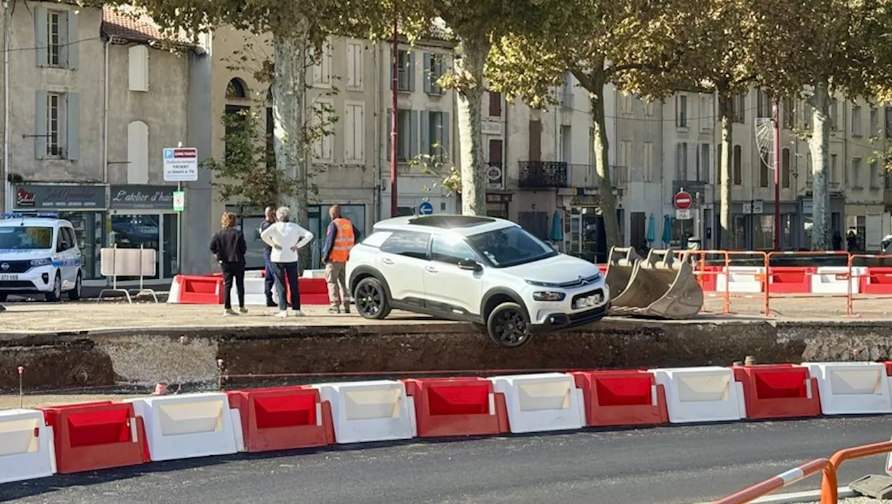 Une voiture s’échoue sur le chantier des allées Georges-Leygues de Villeneuve-sur-Lot