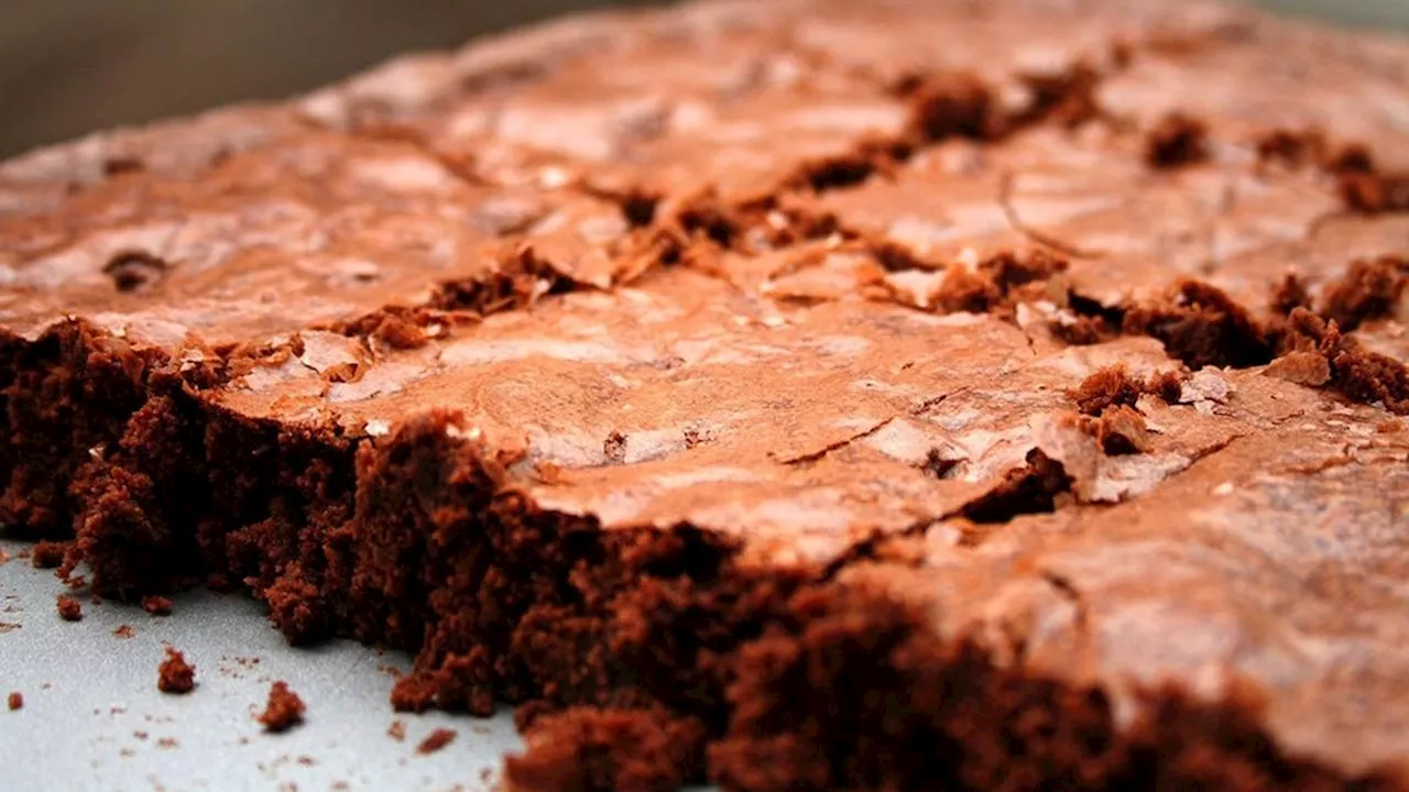 7 Resep Brownies Panggang Lembut dan Lumer, Buatnya Gampang Banget