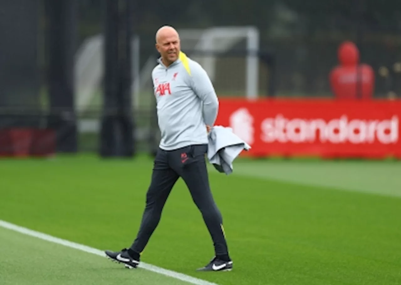 Liverpool’s Arne Slot backs Erik Ten Hag for return to ‘big club’ after Manchester United sacking