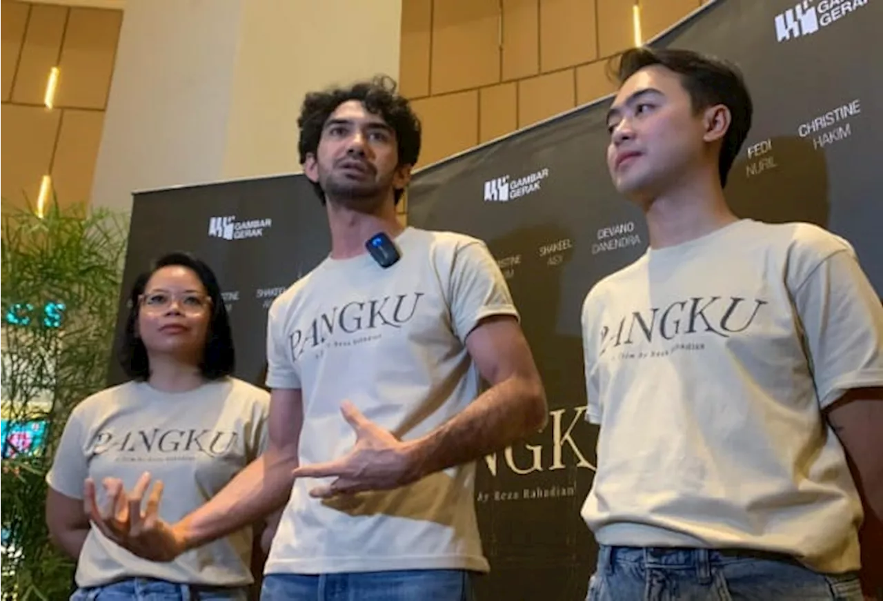 Debut Jadi Sutradara, Reza Rahadian Persembahkan Film Pangku untuk Ibunda