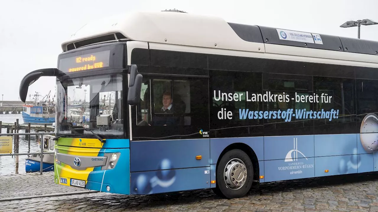 Mecklenburg-Vorpommern: Auch in Vorpommern Wasserstoff-Busse im Linienbetrieb