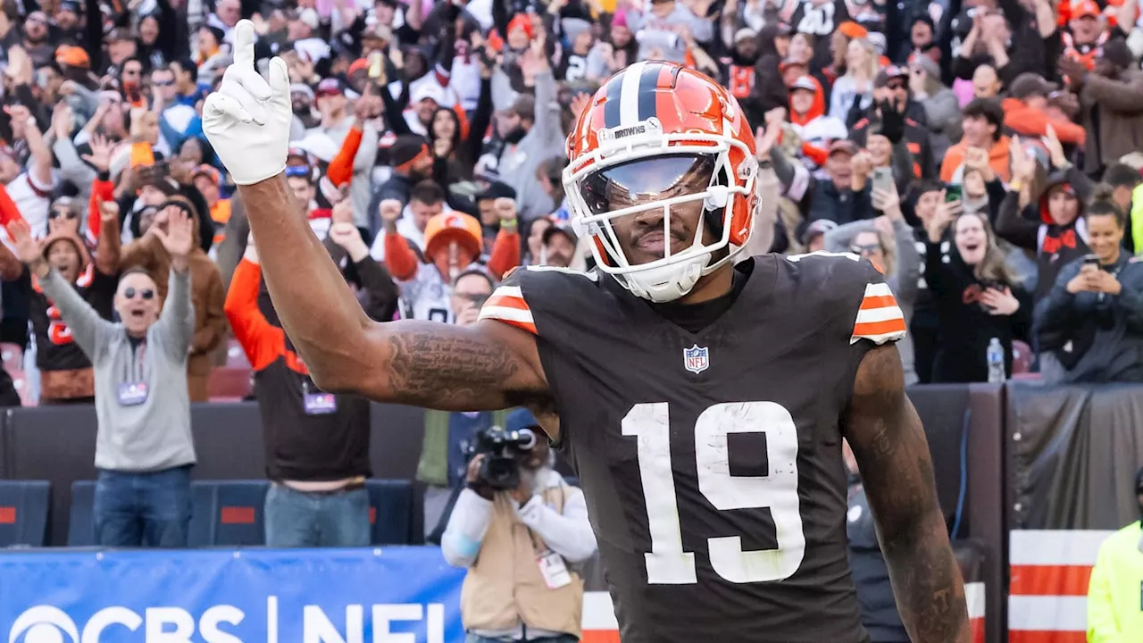 Fantasy Football Streaming Wide Receivers to Grab on Waivers for Week 9