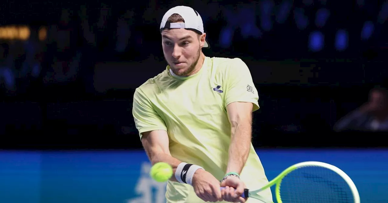 Paris: Struff nach Sieg gegen Zverev-Schreck weiter